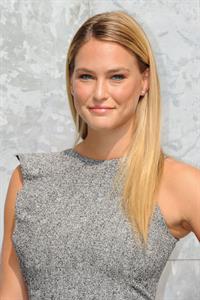 Bar Refaeli