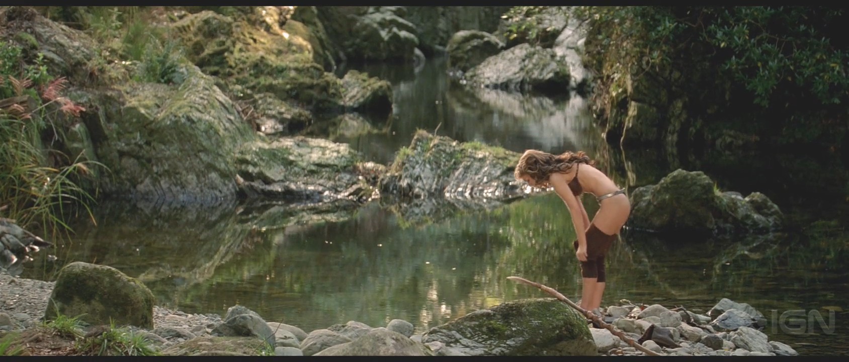 Natalie Portman in a bikini - ass