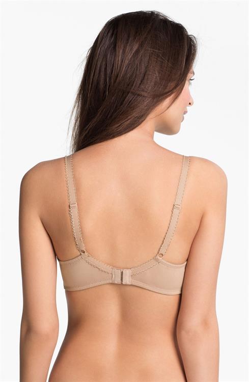 Emily Ratajkowski in lingerie