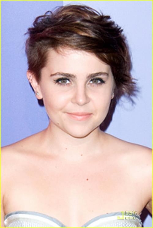 Mae Whitman