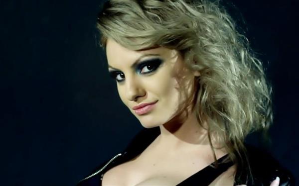 Alexandra Stan