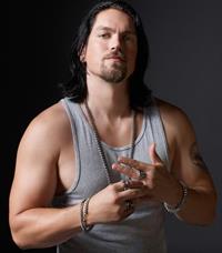 Steve Howey