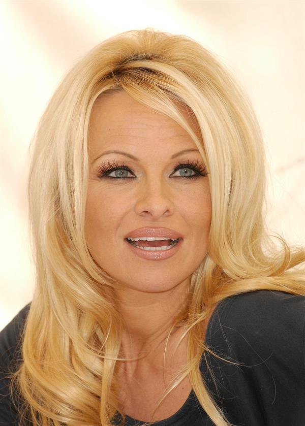 Pamela Anderson