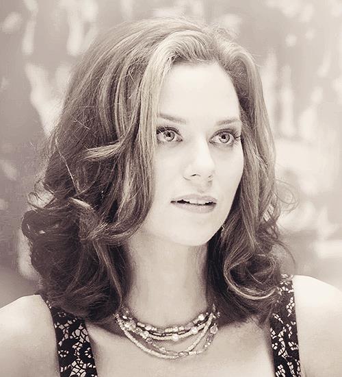 Hilarie Burton